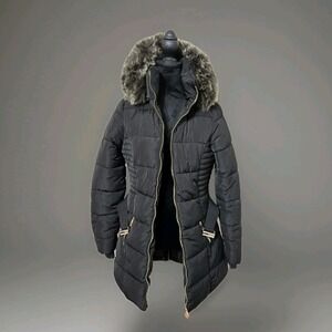 YMI Polyfill Puffer Jacket with Faux Fur Trim Hood and Pop Zippers M Style J1538